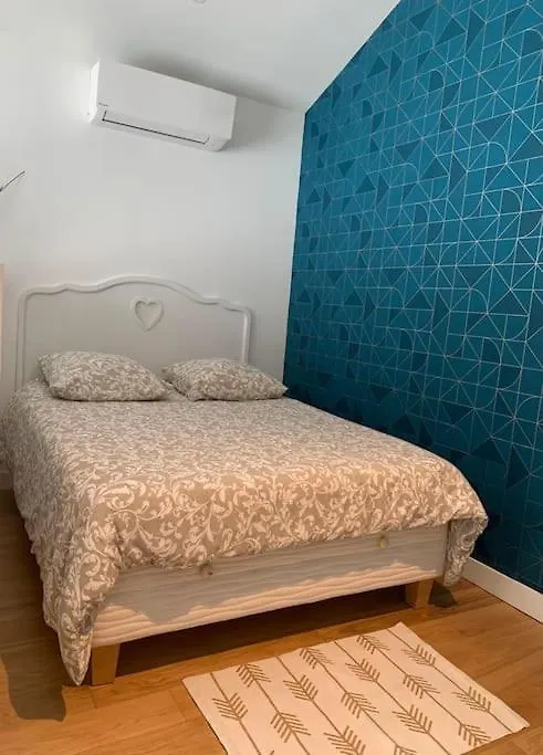 Agreable Studio Entre Mer & Montagne Piscine Prive Le Bar-sur-Loup Holiday home