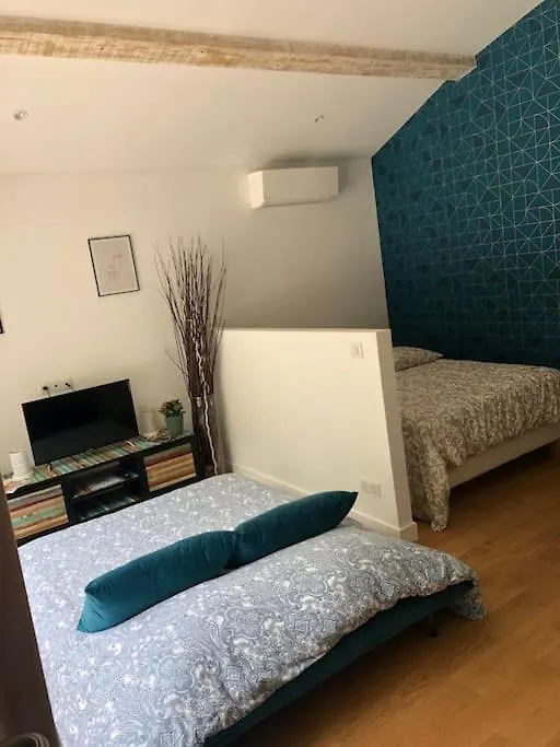 Agreable Studio Entre Mer & Montagne Piscine Prive Le Bar-sur-Loup